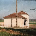 Ecole construite en 1957 vue de profil